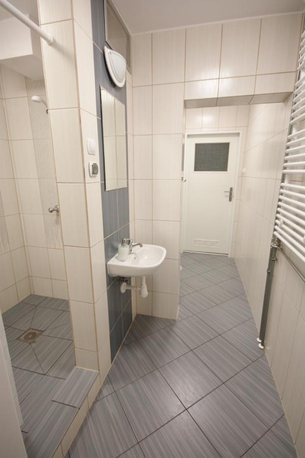 Studencki Dom Marynarza Pasat Hostel Szczecin Bagian luar foto