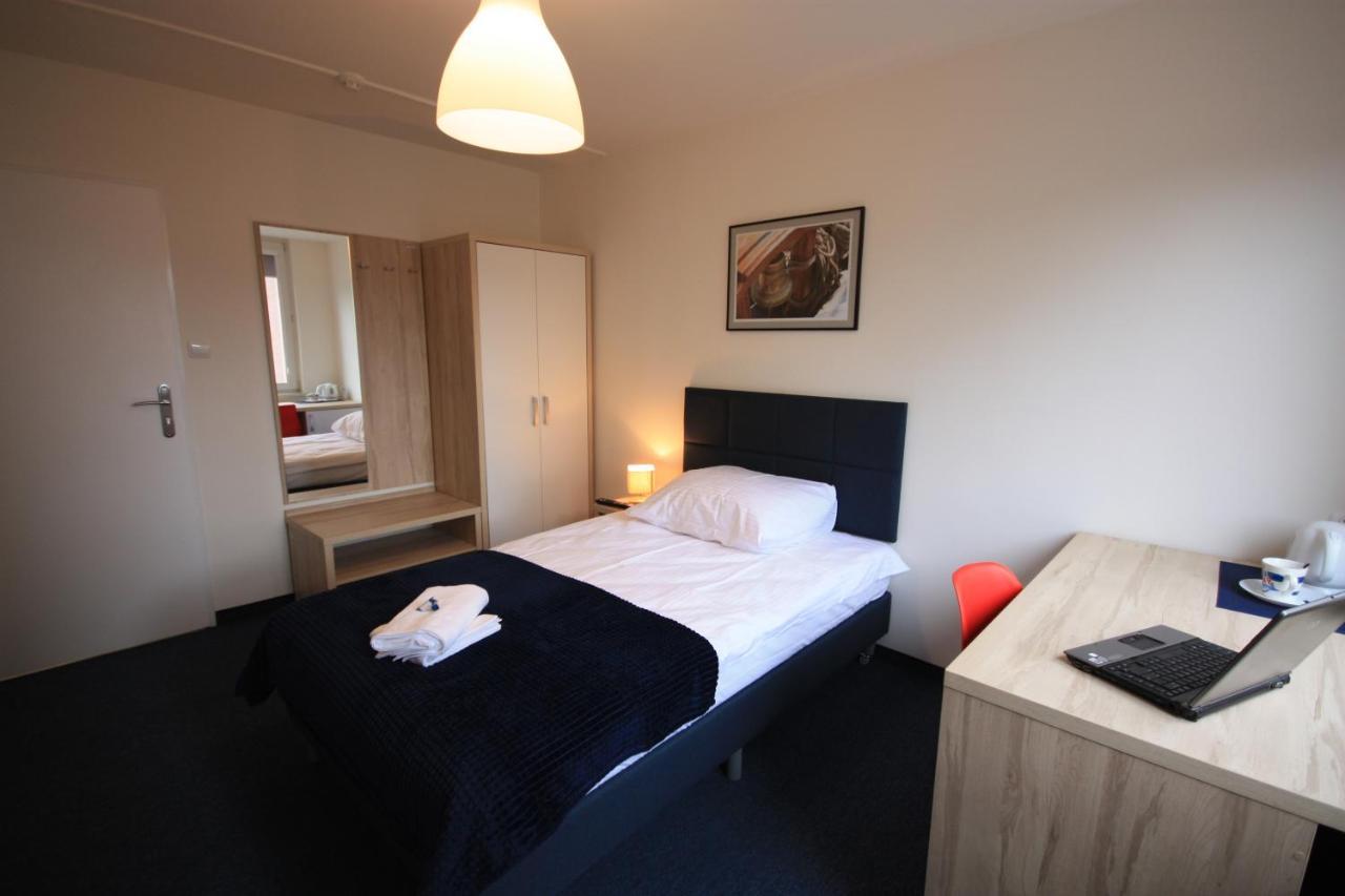 Studencki Dom Marynarza Pasat Hostel Szczecin Bagian luar foto